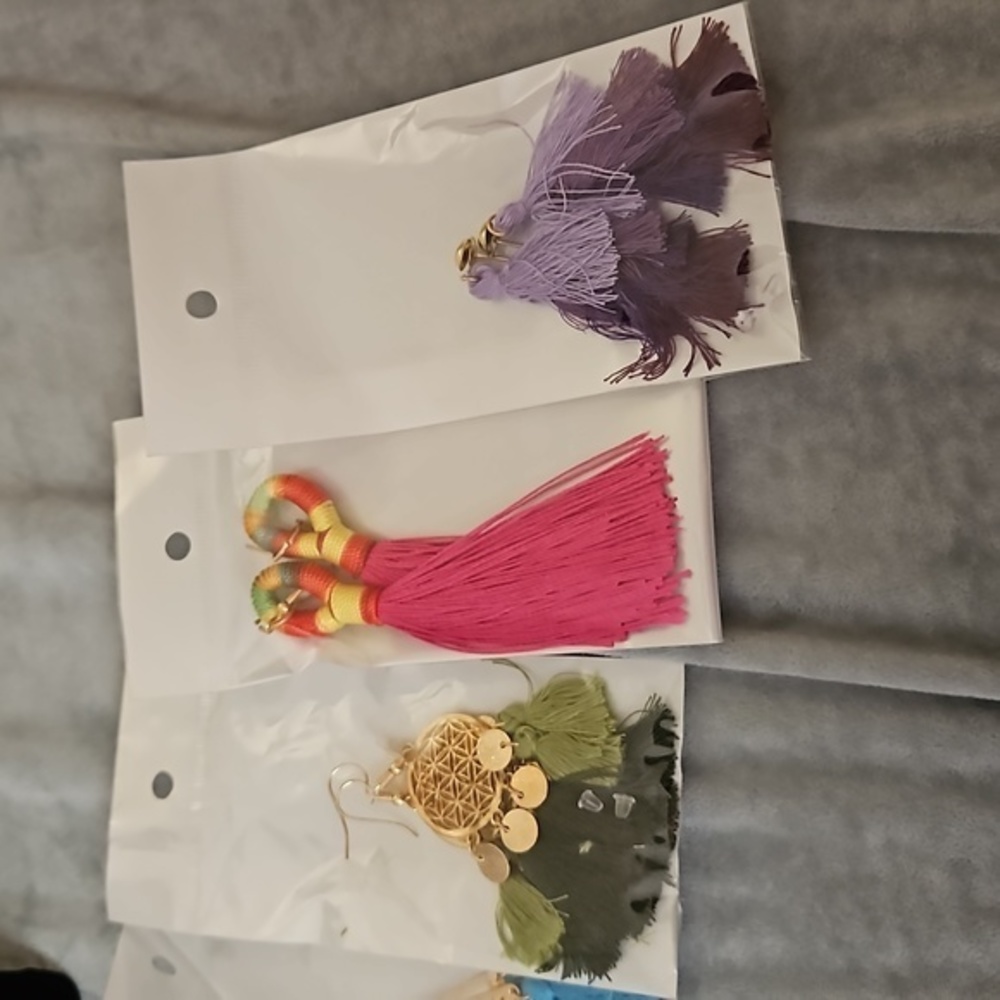 6‎ Pairs of NEW Tassel Earrings - Picture 2 of 3